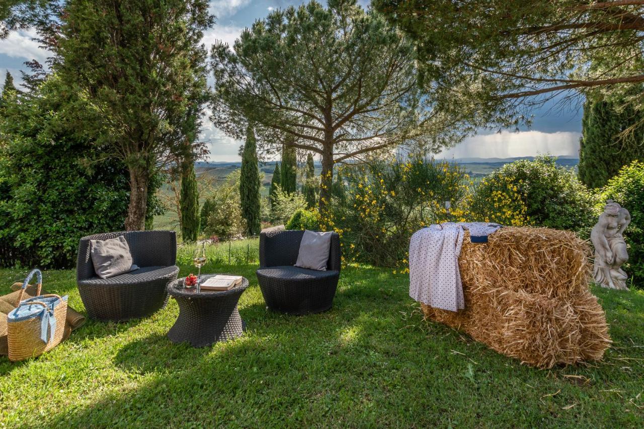Tuscany Balcony: Crete Senesi Касетта Экстерьер фото
