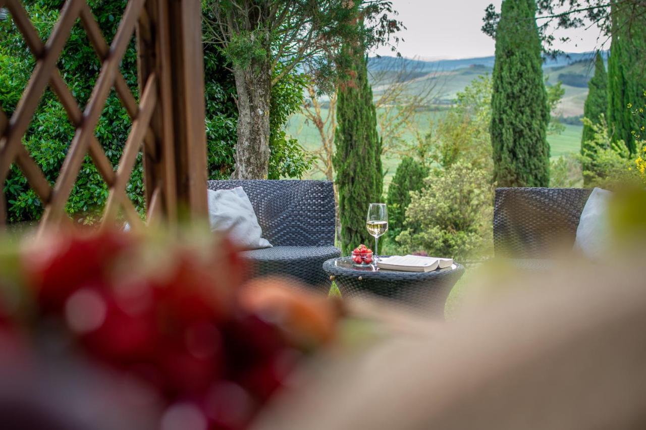 Tuscany Balcony: Crete Senesi Касетта Экстерьер фото