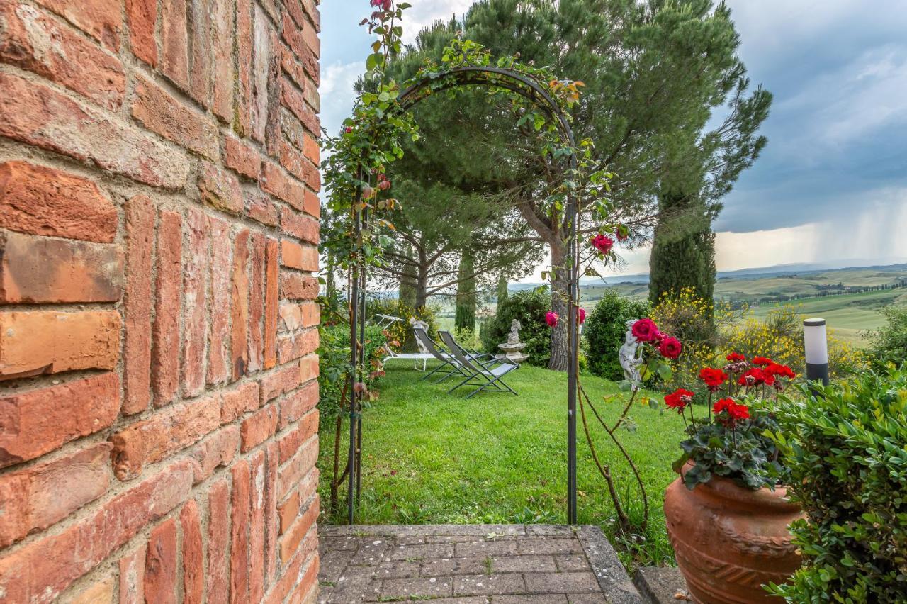 Tuscany Balcony: Crete Senesi Касетта Экстерьер фото