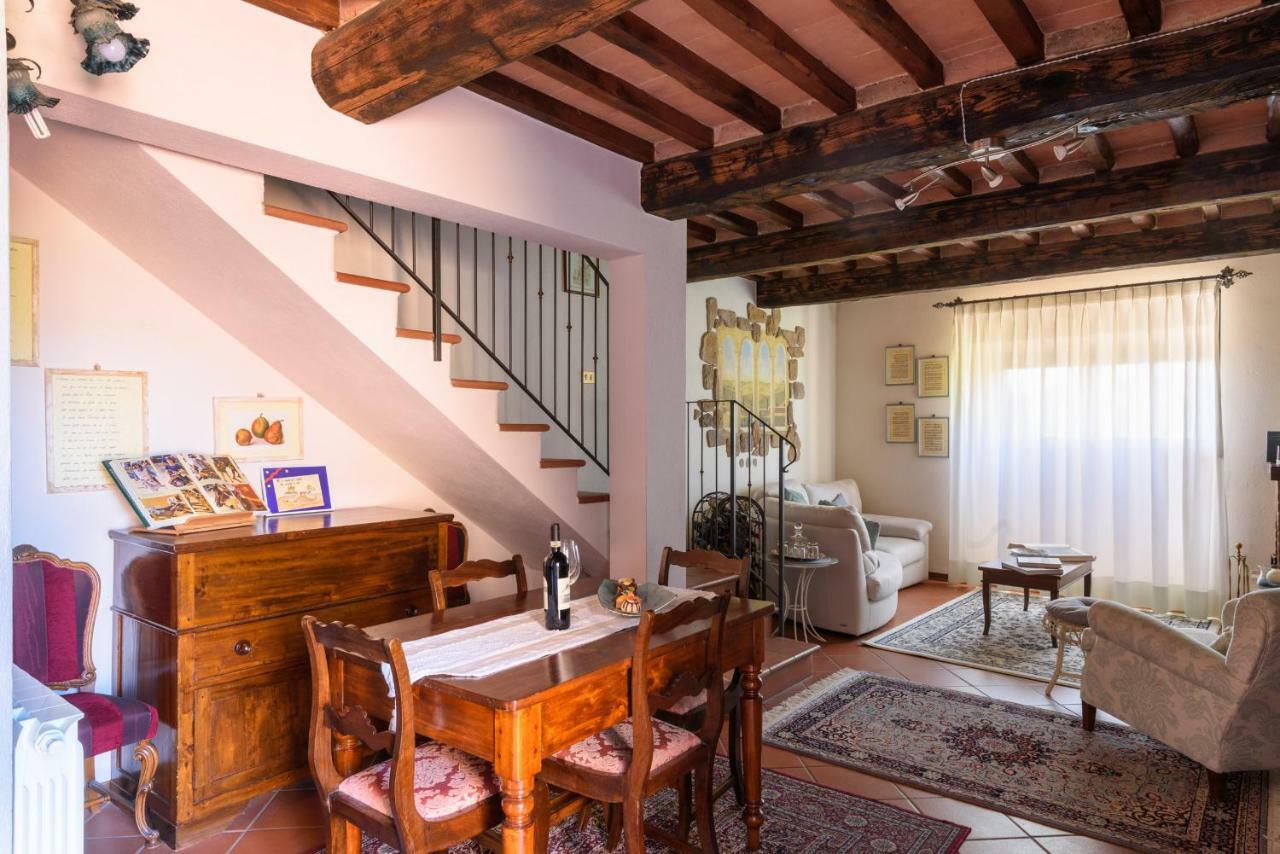 Tuscany Balcony: Crete Senesi Касетта Экстерьер фото