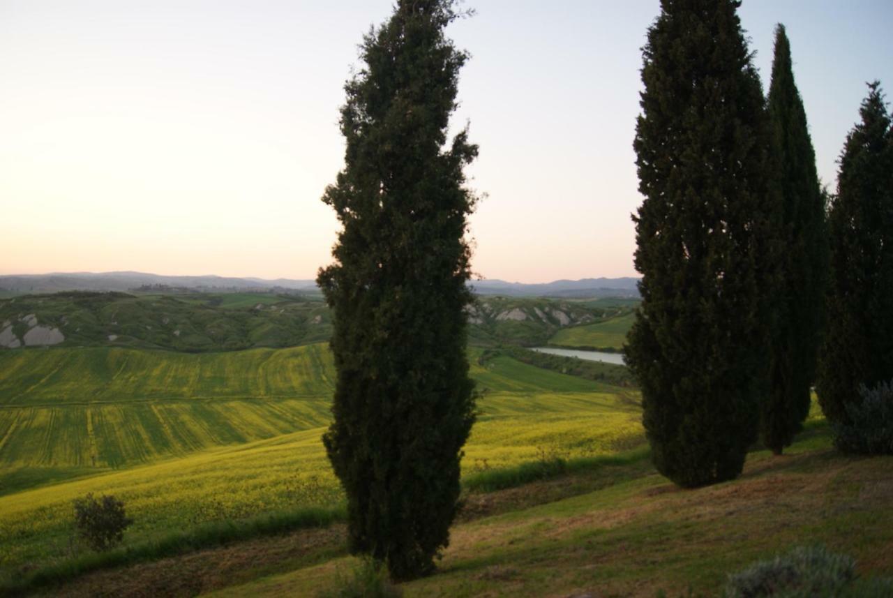Tuscany Balcony: Crete Senesi Касетта Экстерьер фото